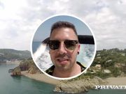 Summertime Threesome 夏日沙滩上一男二女的激战