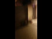 暗拍肥驴哥被站街拉客女带到藏在民居楼上的按摩房点了个大波妹做大保健